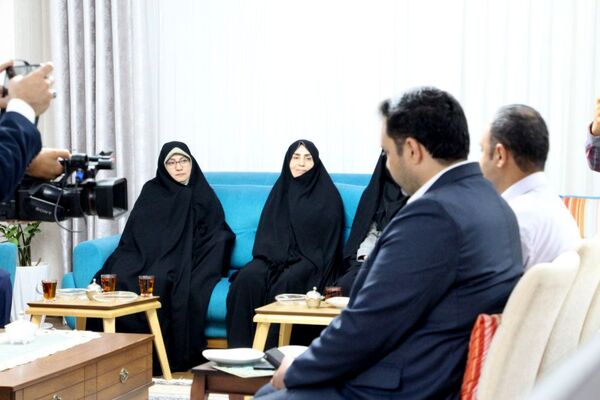 دیدار معاون پرورشی و فرهنگی وزیر آموزش و پرورش با خانواده معلم شهید «عبدالله برزگر»