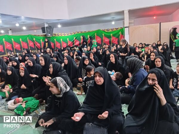 همایش شیرخوارگان حسینی در شیخ آباد قم