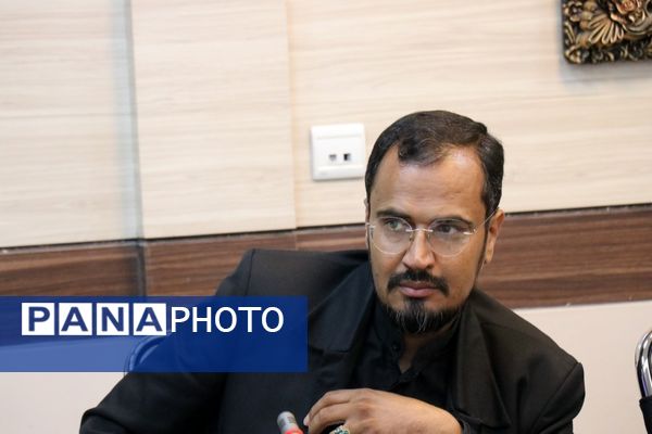 تجلیل از خبرنگاران برتر ناحیه دو مشهد با حضور مسئولان استانی