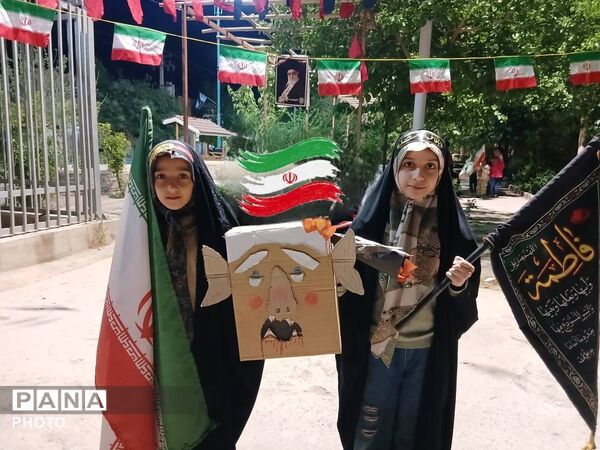 دهه نودی‌‌های یزدی پای کار انقلاب