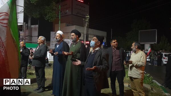 تجمع‌ حماسی مردم نظرآباد در بیش از هفتاد روز