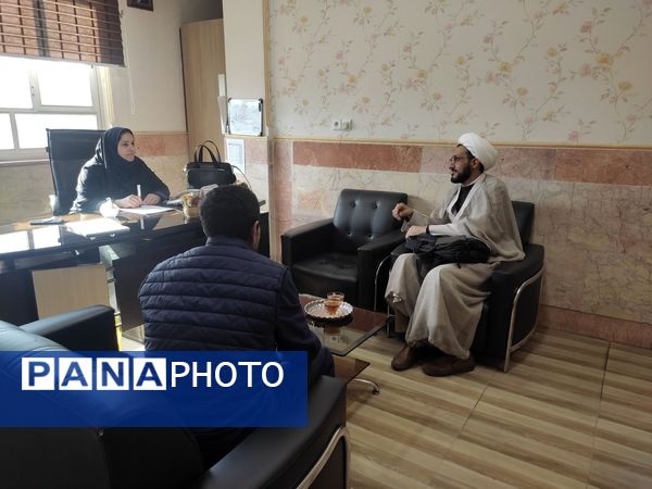 حضور مبلغان سازمان قرآن و عترت در مدرسه شهید عیسی وند به مناسبت شروع ماه مبارک رمضان