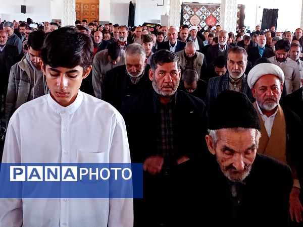 نماز جمعه در کاشمر