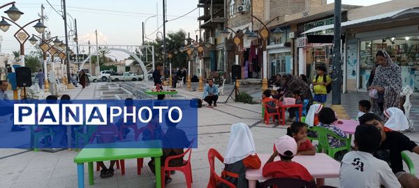 جشن روز جهانی کودک در قلعه‌گنج