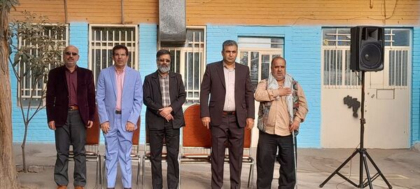 جشن شروع سال تحصیلی در دبیرستان شهدای انقلاب اسلامی ناحیه ۳ کرج