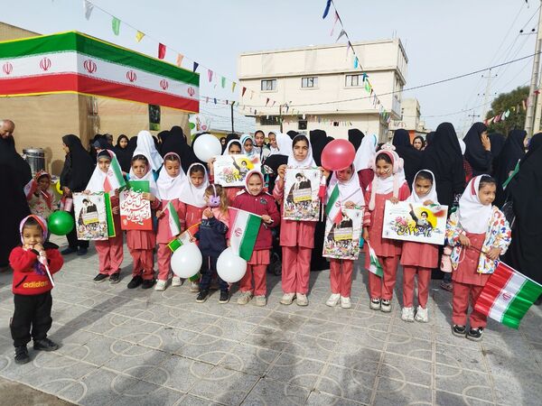 راهپیمایی ۲۲ بهمن همزمان با سراسر کشور