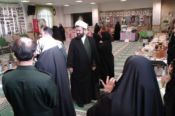 برگزاری جشنواره نمایشگاه اسوه پایگاه بسیج خواهران حضرت زینب(ع)