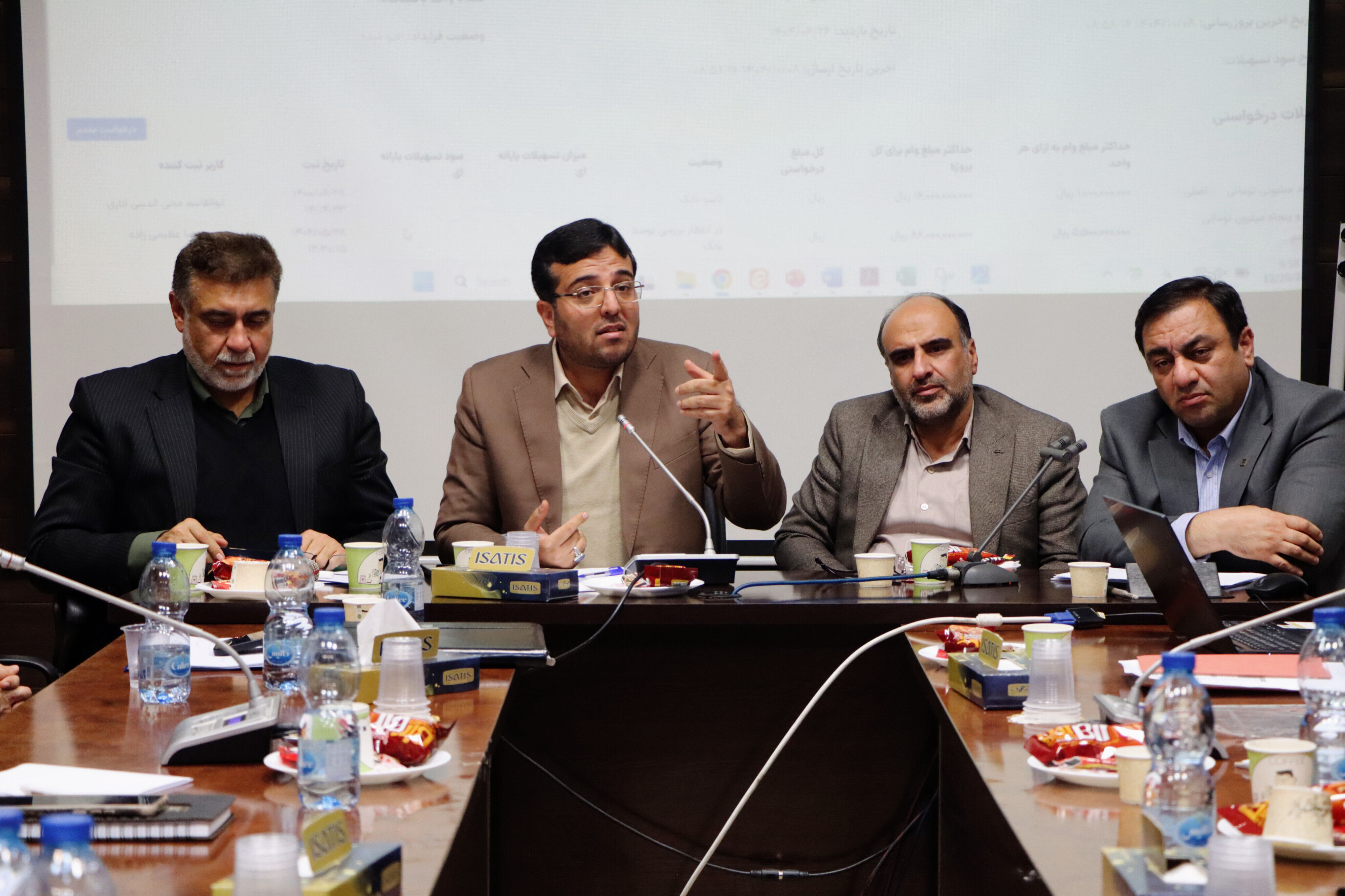 ثبت نام بیش از ۲۲ هزار نفر یزدی در طرح جوانی جمعیت مسکن
