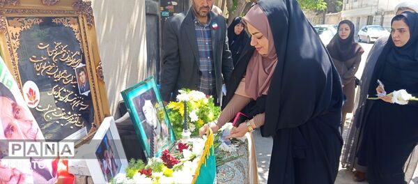 معلم شهید، آبروی محله 