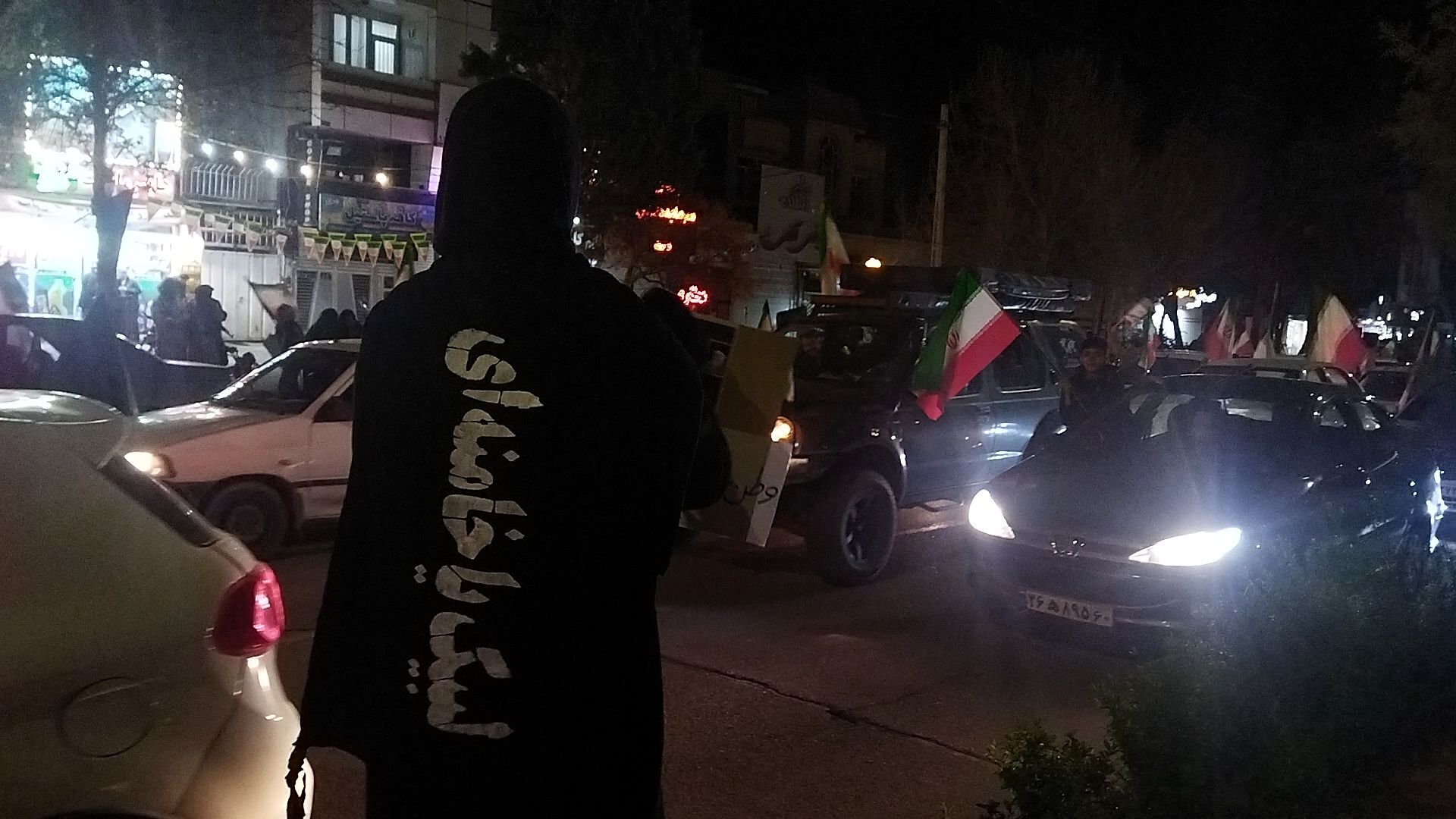 شبی پرنور در بلوار فضل نیشابور 