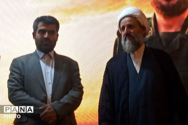 شور و حماسه مردمی در شهرستان قرچک در تجمعات مردمی