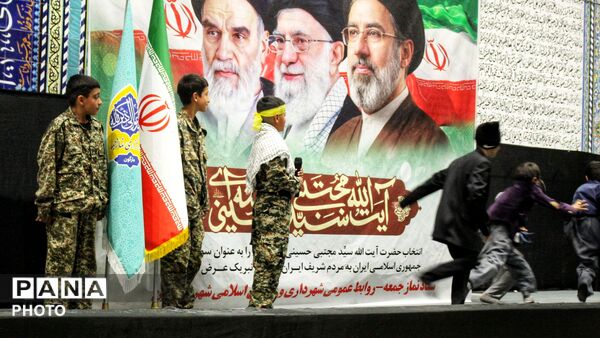 ده نودی های مارگونی پای کار انقلاب 