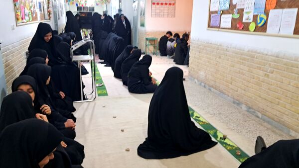افطار و محفل انس با قرآن در ماه میهمانی خدا در گناباد