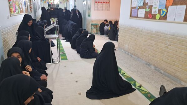 افطار و محفل انس با قرآن در ماه میهمانی خدا در گناباد