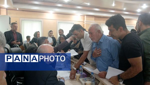 ملاقات مردمی استاندار مازندران با شهروندان محمودآباد