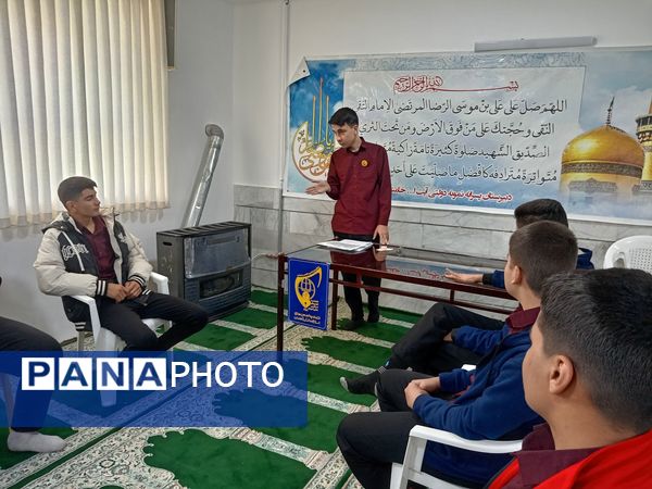 جلسه انجمن اسلامی مدرسه نمونه آیت الله خامنه ای