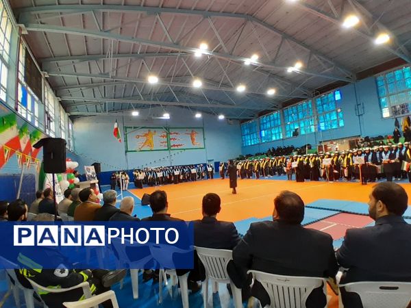  همایش دانش‌آموزی یاوران انقلاب شهرستان ورامین