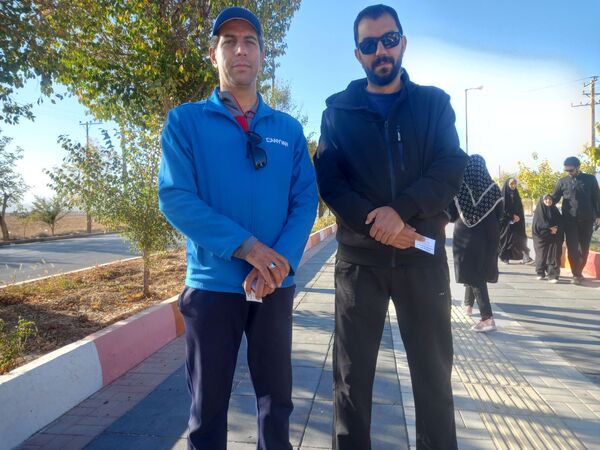 همایش پیاده‌روی خانوادگی در منطقه گردشگری سیاسرد بروجن