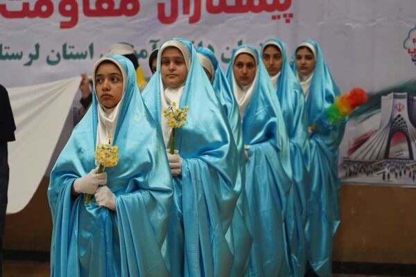 حماسه‌آفرینی هزار دانش‌آموز لرستانی در مانور یاوران انقلاب