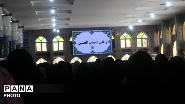 حضور پرشور مردم در نماز جمعه؛ نمایش وحدت و اقتدار ملی