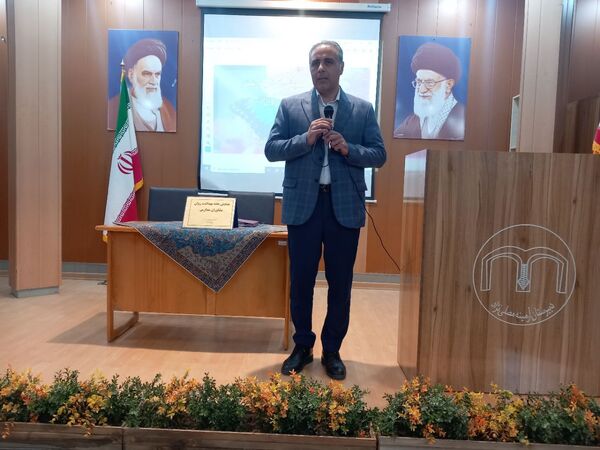 همایش هفته بهداشت روان مشاوران مدارس ناحیه ۶ مشهد