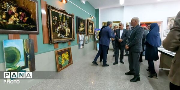  نمایشگاه هنری در مدرسه آرمینه مصلی‌نژاد