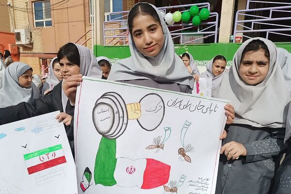 جشن انقلاب در ناحیه دو شهرری با حضور معاون پرورشی و فرهنگی شهرستانهای استان تهران 