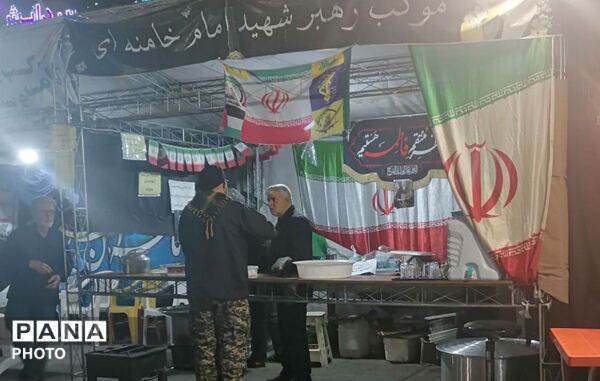 اجتماع دانش آموزان ناحیه سه در میدان احمدآباد