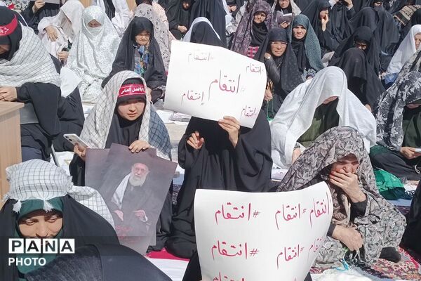 خروشِ بصیرت در صحن امامزاده جعفر (ع)؛ تالار قرآن پیشوا گنجایش دریای سوگواران مقتدا را نداشت