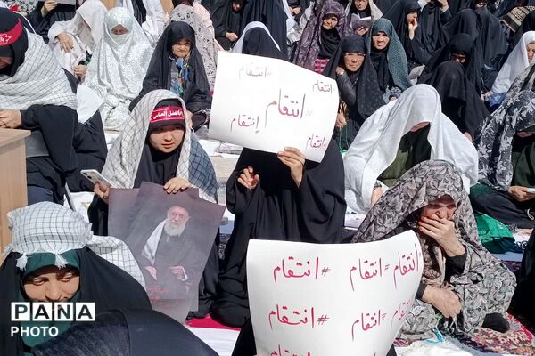 خروشِ بصیرت در صحن امامزاده جعفر (ع)؛ تالار قرآن پیشوا گنجایش دریای سوگواران مقتدا را نداشت