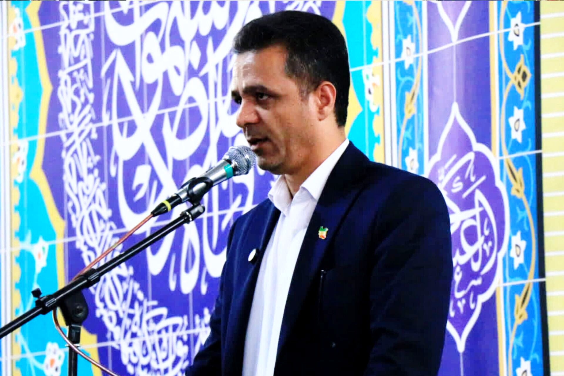 تجلیل از مقام معلم، پاسداشت ساحت علم و دانایی است