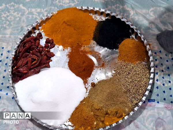 اجرای طرح بوم پایه چهارم مدرسه شهید ابراهیم تنیده ناحیه یک بندرعباس
