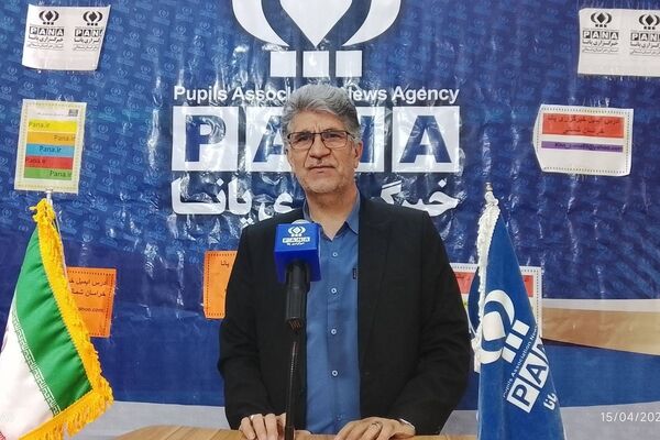 چهل‌ و نهمین شب اجتماعات مردمی، نماد انسجام نسل دختران نوجوان است
