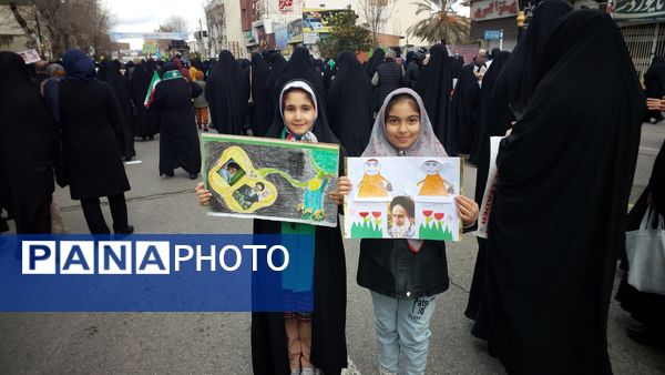 راهپیمایی 22 بهمن در مه ولات 