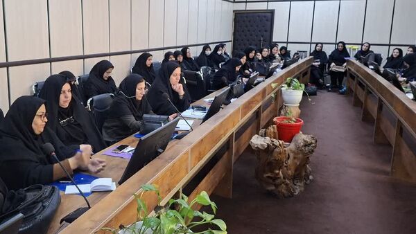 دوره توانمند سازی مدیران مدارس دخترانه شبانه روزی استان خراسان رضوی