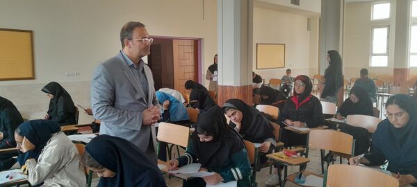 افتتاحیه جشنواره نوجوان خوارزمی در مرکز پرورش استعدادهای درخشان فرزانگان ملارد