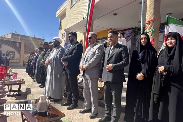 زنگ مقاومت در مدرسه شاهد نرگس؛ همزمان با هفته دفاع مقدس