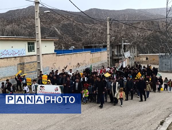 جلوه‌ای از شور انقلابی در سالروز پیروزی