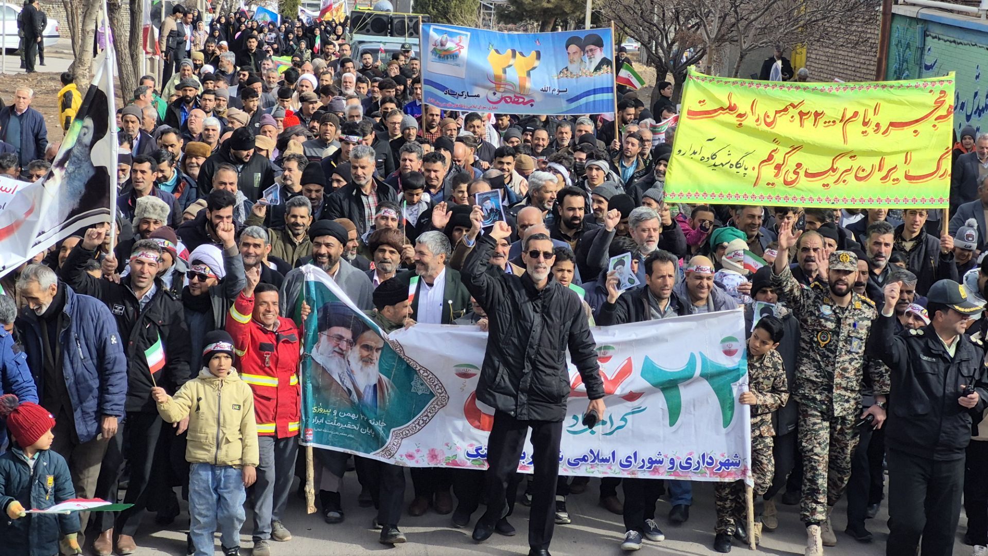 حضور پرشور مردم روستای اسد آباد در راهپیمایی ۲۲ بهمن