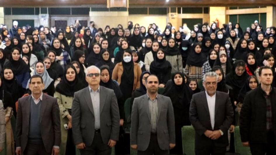 جشن روز دانشجو در دانشگاه آزاد واحد کرج 