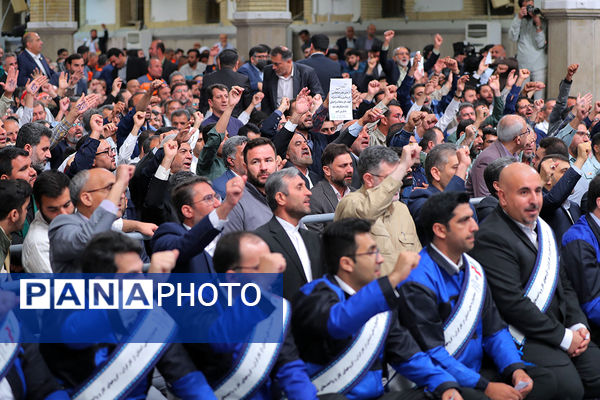 دیدار کارگران با رهبر معظم انقلاب