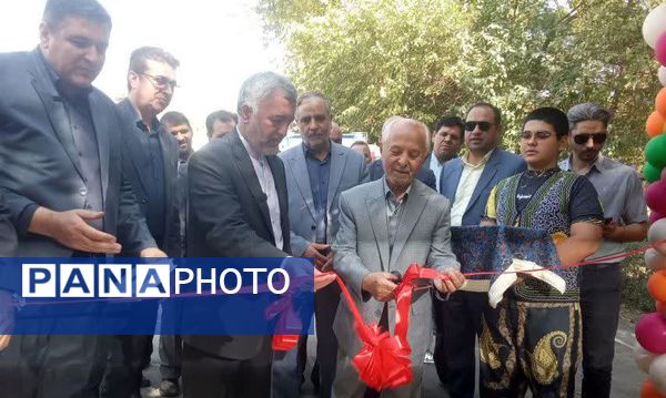 اعزام کاروان تجهیزات ورزشی-بهداشتی مهر با نشاط خراسان رضوی