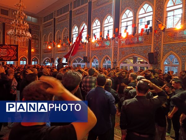 مراسم عزاداری امام حسین (ع) در شب تاسوعای حسینی 