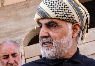 به یاد شهید حاج قاسم سلیمانی