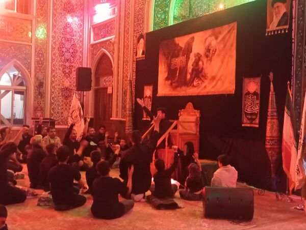برگزاری مراسم شب سوم عزاداری اباعبدالله(ع) در تکیه ابوالفضلی نیشابور