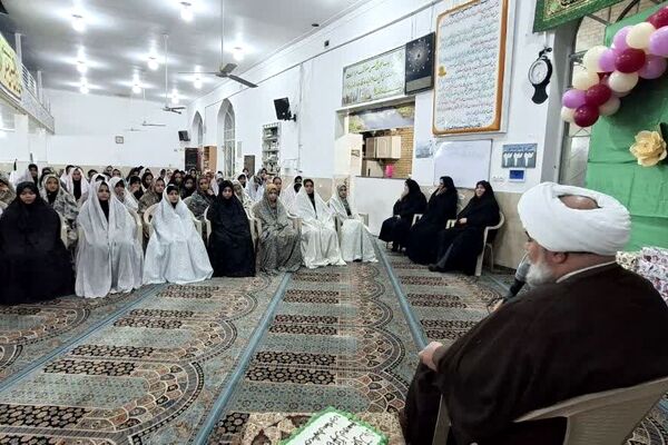 برگزاری مراسم اعتکاف در دبیرستان شهید جهانی ابرکوه