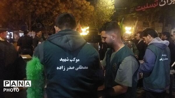 گذری بر فعالیت موکب مردمی شهید مصطفی صدر زاده در بیست و دومین شب از اجتماعات مردمی 