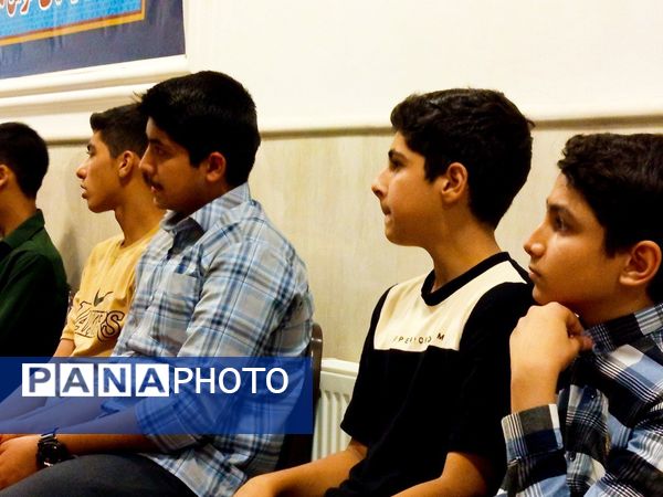 اعضای انجمن اسلامی با امام جمعه کاشمر دیدار کردند