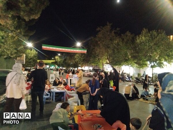 موکب کودک فرهنگیان؛ همراه با عزاداران رهبر امت در شب ۱۷۹
