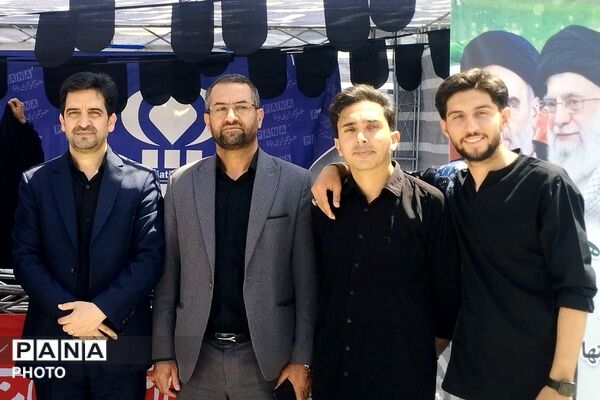 جلوه‌ای از  همبستگی و خدمت در وداع رهبر شهید  امت اسلام در بهارستان دو